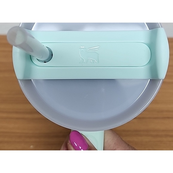 Mint STANLEY 40Oz Tumbler ✨🥤🍵💚💙 - Picture 4 of 4